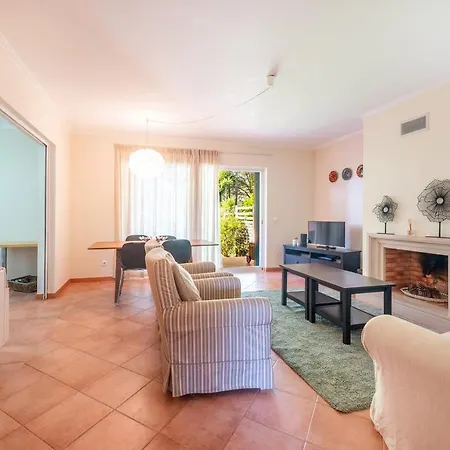 Guestready - Garden House In Apartamento Costa da Caparica